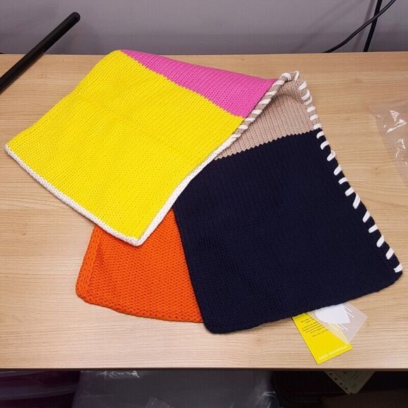 KERRI ROSENTHAL Womens Scarf Colorblock Rectangle Knit LISA CABIN SCARF $198 - Picture 2 of 6